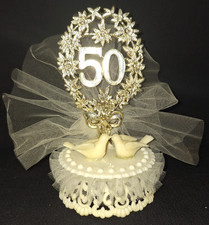 VTG WILTON 50th GOLDEN ANNIVERSARY WEDDING CAKE TOPPER FLORAL BOUQUET LOVE BIRDS