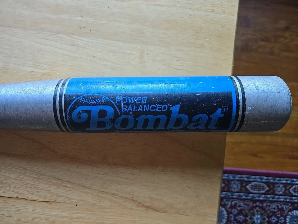 Vintage BOMBAT BIG WHOMPER 1000Q Power Balanced Little League Baseball Bat - Image 3 of 4