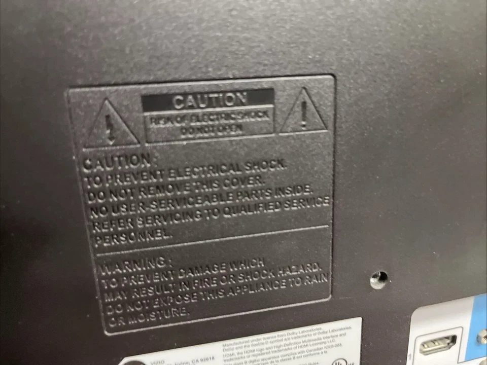 Vizio VA19LHDTV10T 19" 720p HD LCD Television Or Monitor Tested Works 2 HDMIs - Image 3 of 4