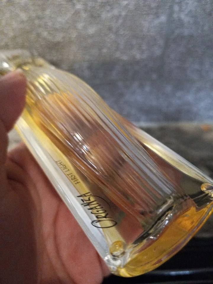 ORGANZA FIRST LIGHT GIVENCHY 50ml 1.7oz Eau de Toilette Spray Discontinued NoBox - Image 4 of 4