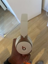 Beats by Dre Solo Pro Wireless Noise Cancelling Headphones Black. Used Condition