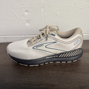 Brooks Beast 23 | eBay display picture 1