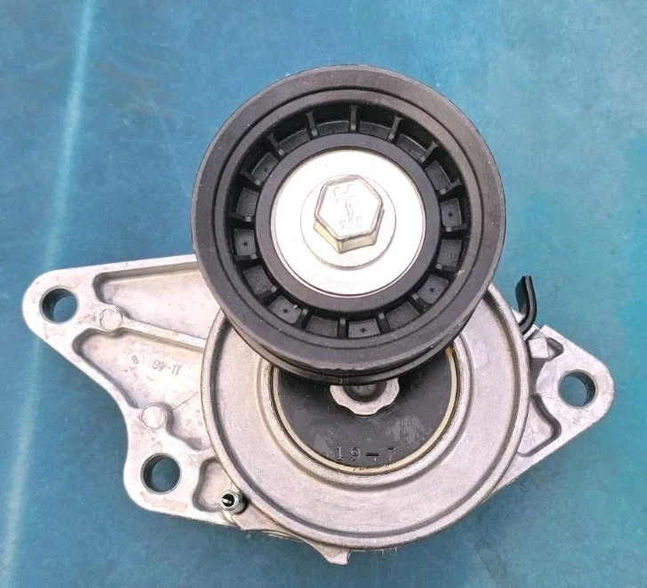 Tensor automático de correia Dayco 89262 Ford Windstar Freestar Mercury Monterey V6 - Imagem 2 de 4