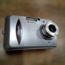 FUJIFILM FinePix A303 Compact Camera USB 2.0 LCD Display From Japan