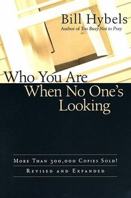 #ad Who You Are When No One#x27;s Looking: Choosing Consistency Resistin VERY GOOD $4.34