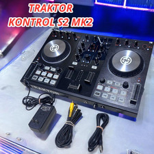 Native Instruments TRAKTOR KONTROL S2 MK2 Dou...