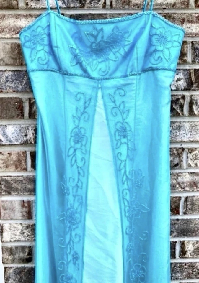 Vestido de graduación vintage años 90/Y2K hada etéreo eléctrico azul con cuentas Foto 4 de 4