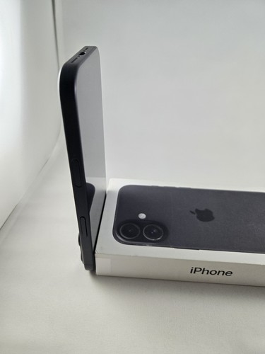 Apple iPhone 16 128GB Schwarz Boost Handy - Bild 9 von 10