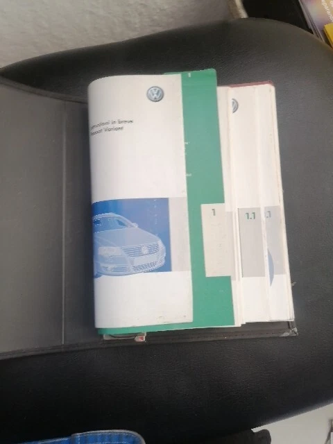 Libretto Uso E Manutenzione Passat 2005 - Immagine 2 di 4