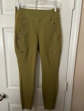 Womans Athleta Green Leggings - Size 6
