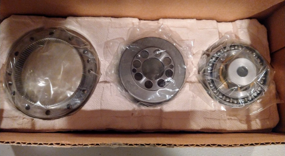 NEW Robotic Harmonic Drive CSF-20-50-2A-GR-SP PRI PN 1001-0319 - Image 2 of 4