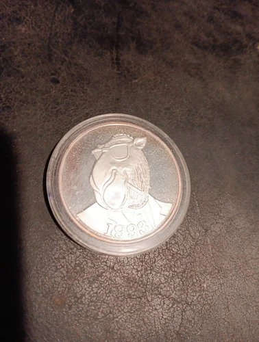 1913 - 1993 Camel Cigarettes Joe Camel 1oz .999 Fine Silver Round