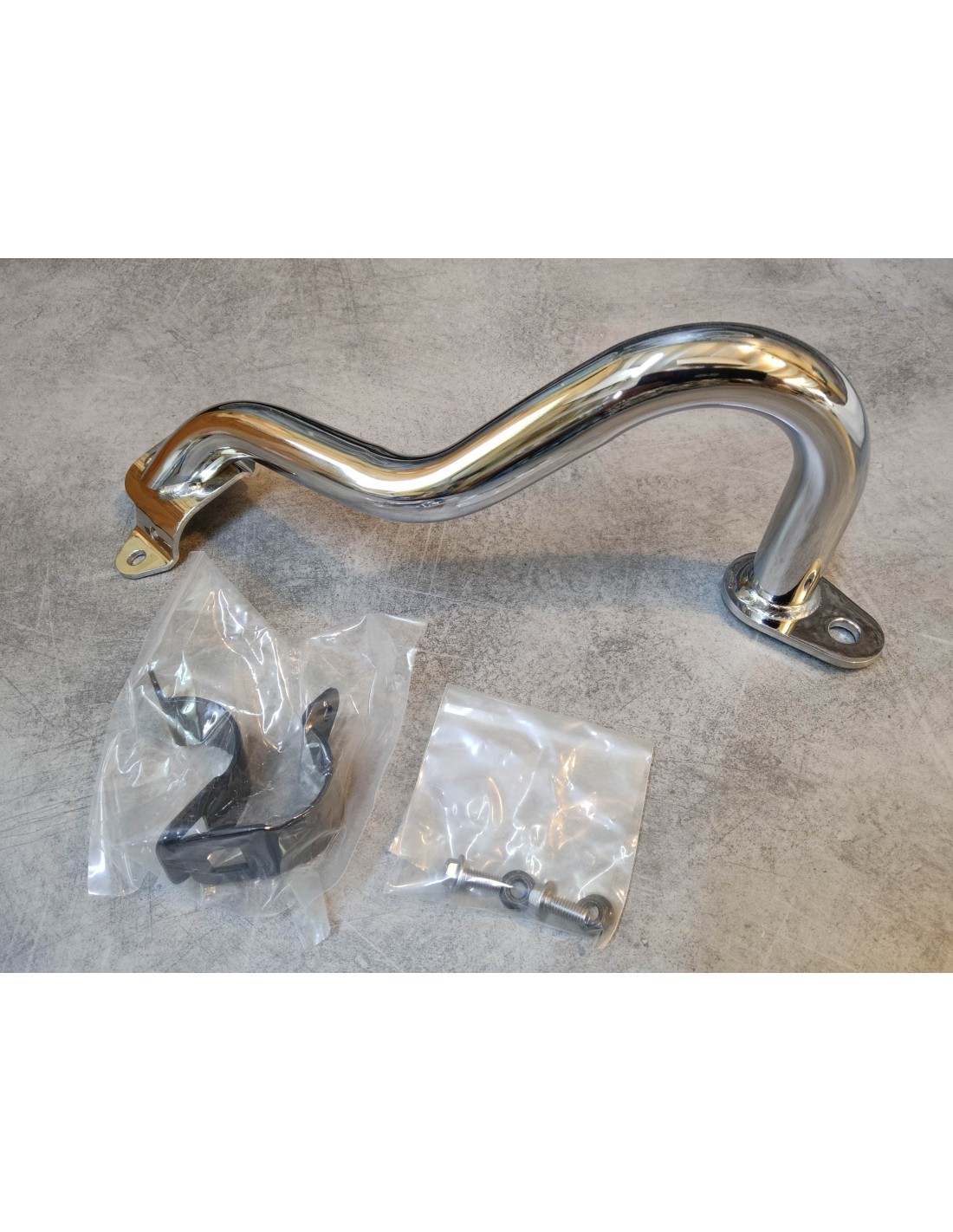 Barre protection réservoir moto Honda 08P70-MGC-N20 tube acier solo