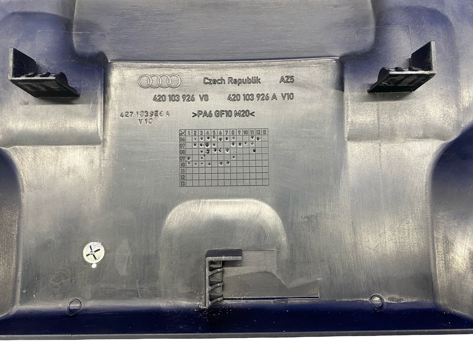 2011-2015 Audi R8 v10 Oem AWD 5.2L ENGINE APPEARANCE TRIM COVER PANEL 420103926
