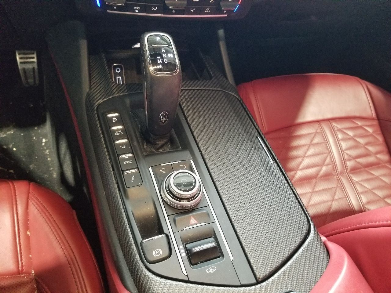 Maserati Levante REAR+RIGHT Quarter glass