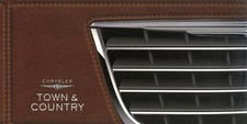 2010 Chrysler Town Country Lx Touring Limited Minivan Dealer Sales Brochure