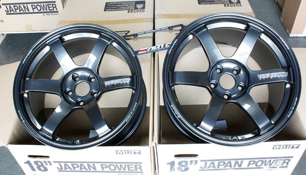 Rays TE37 Saga Dark GM Wheel Rim 18