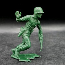 Louis Marx 1960's 6" WW2 WWII USMC Green Toy Plastic Soldier w/Rifle Vintage