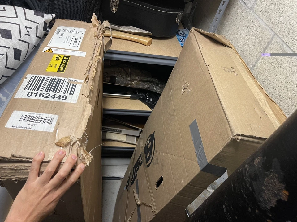 Techo blando Bestop - Se adapta a Jeep 2018-actual Wrangler JL; 4 puertas trektop (R) Ultra (TM Foto 3 de 4