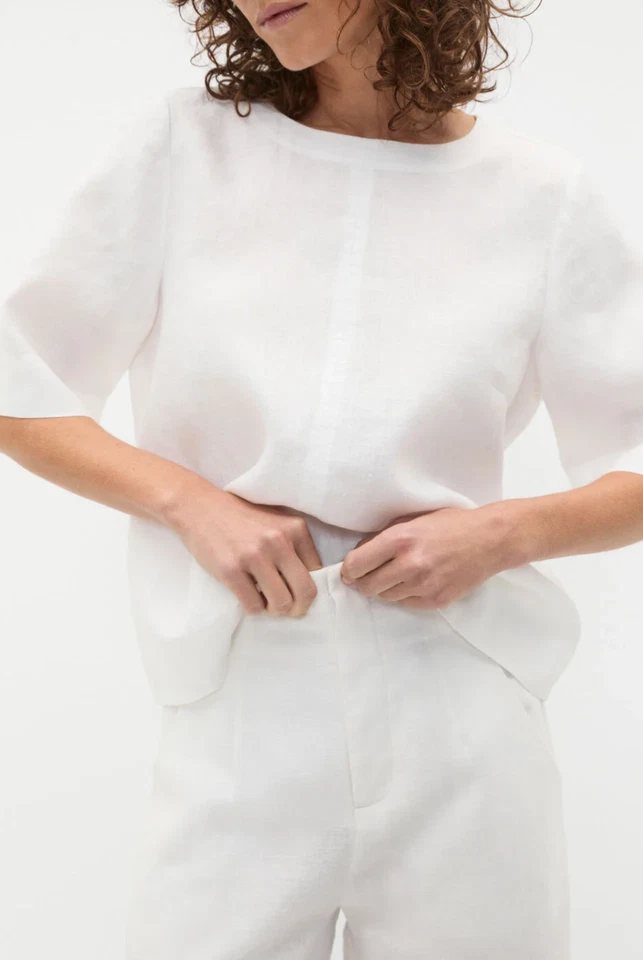 AUTHENTIC & NEW with Tags - Core Linen Tee - White - RRP$129.95 - image 2 of 4