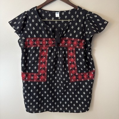 Old Navy Women's Embroidered Flutter Sleeve Milkmaid Top Size Large Black Red