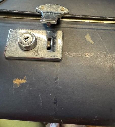 VINTAGE 24x14x7 GLOBETROTTER SUITCASE LUGGAGE ~ SHABBY CHIC DECOR STORAGE Read - Afbeelding 18 van 24