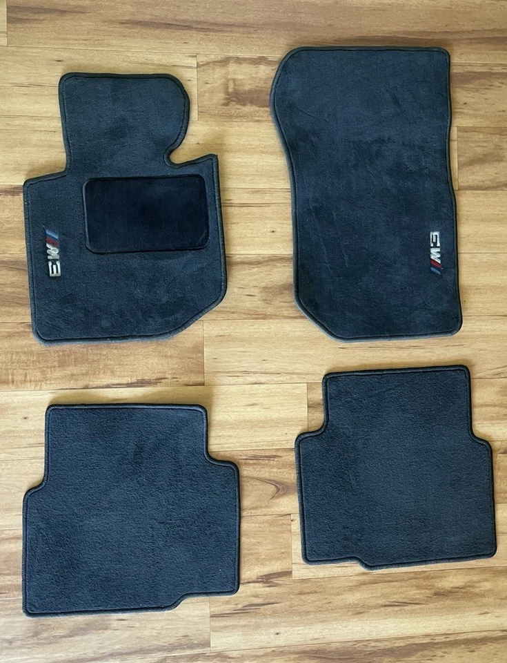 Alfombrillas BMW M3 E36 OEM Foto 2 de 4