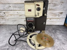CHINON PROJECTOR MODEL NO 8811 FOR 8 AND SUPER 8 FILM IN ORIGINAL BOX