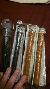 lot of 4 winn golf grips