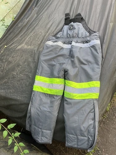 RefrigiWear 7250R Freezer Edge Insulated Bib Overalls Hi Vis 2XL Gray -30F - product listing photo