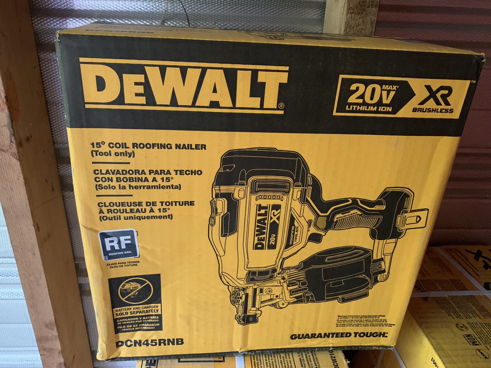 DeWalt DCN45RNB 20V MAX 15Degree Brushless Cordless Coil Roofing