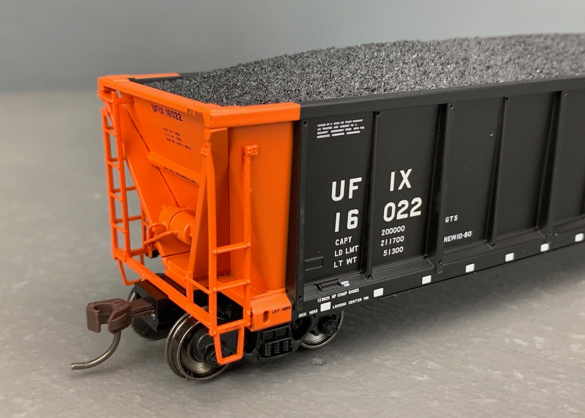 HO Atlas Master Line Utility Fuels UFIX Coalveyor Gondola