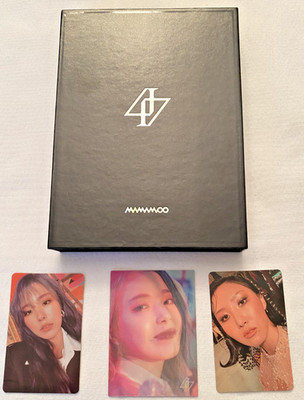 MAMAMOO : Reality in Black - Booklet, 3 photocards, 12 lyrics cards and CD