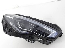 Mercedes-Benz CLA C118 X118 2021 Vorne rechts Scheinwerfer A1189067001 PJT9999