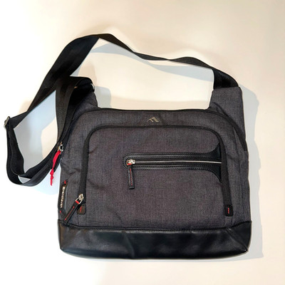 Brenthaven Collins Courier 13'' Laptop Bag Graphite Crossbody Messenger Padded