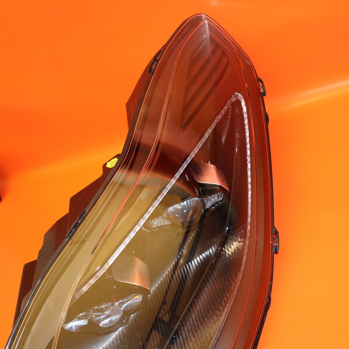 Aston Martin DB11 2017-2021 Left Headlight P/N JY5313W030CA