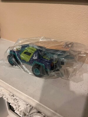 2018 G.I.JOE DREADNOK STINGER W/ HEARTWRENCHER CLUB EXCLUSIVE 1/18