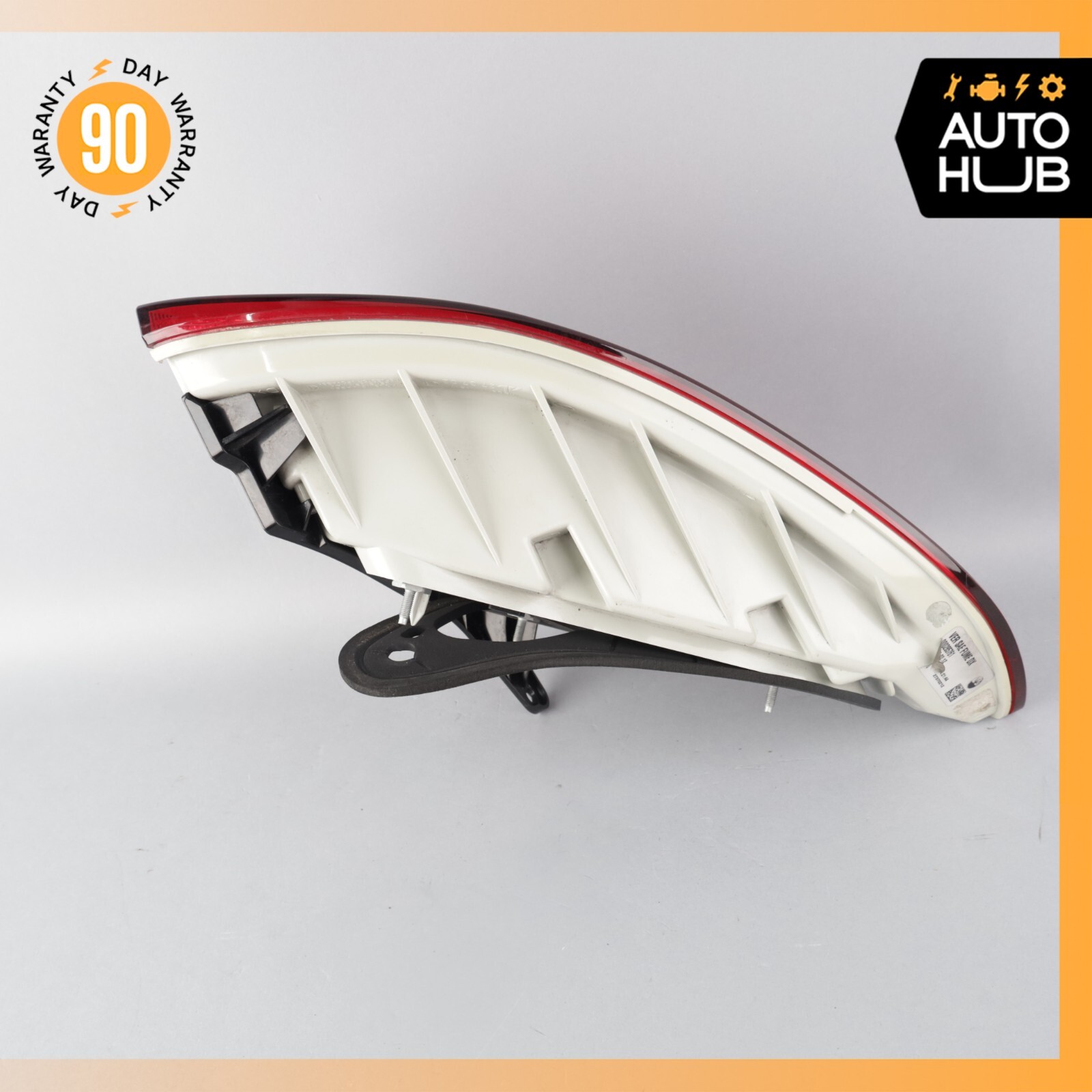 13-18 Maserati GranTurismo S M145 Right Side Outer Tail Light Lamp OEM 29k
