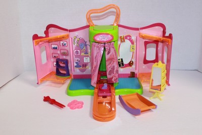 polly pocket fashion show runway