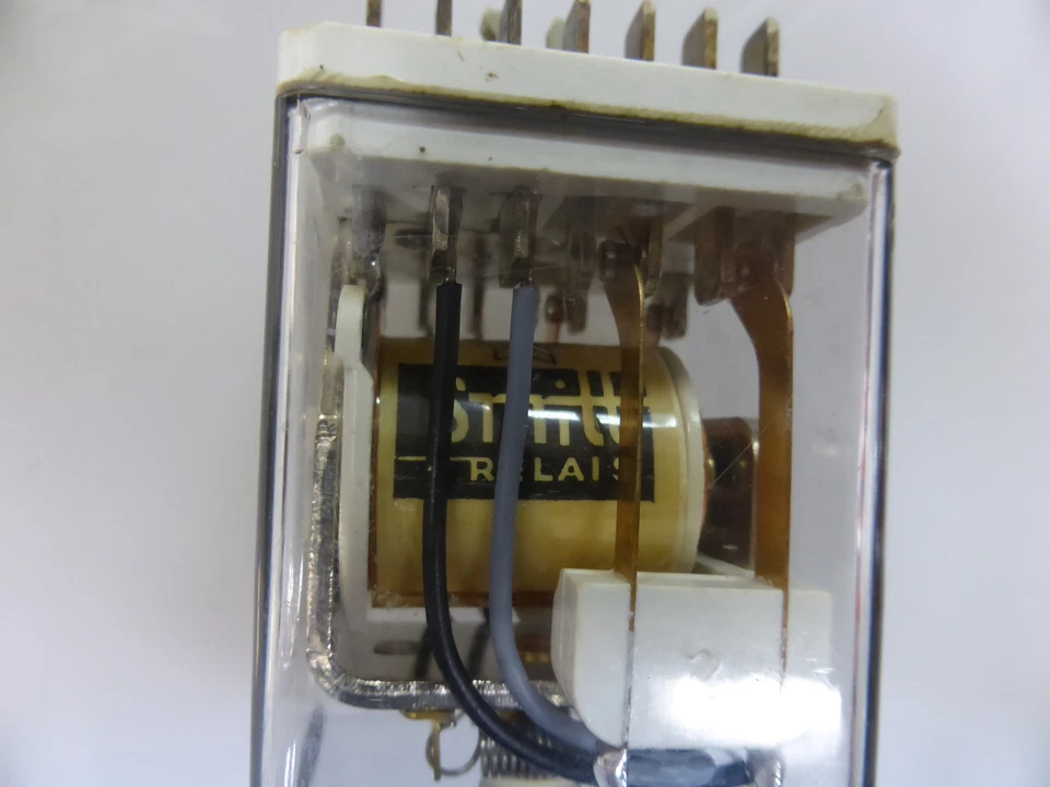 Smitt Relay Type DV 48V 50Hz - Image 3 of 3