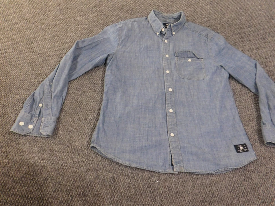 dc shoes shirt small men denim skater button up blue retro classic pocket - Image 2 of 4
