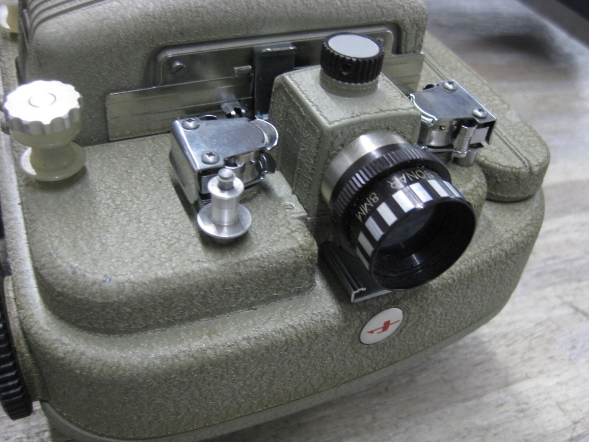 Vintage SEKONIC Model 80P / 8MM Film Projector Japan In