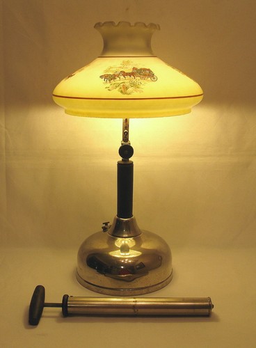 Coleman Quick-Lite CQ Table Lamp, Shade & Pump Pre 1924 Works Perfect EXC COND