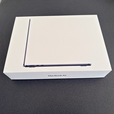 Apple MacBook Air 13'' M4 (2025) 16GB 256GB Mitternacht (NEU + RECHNUNG) OVP