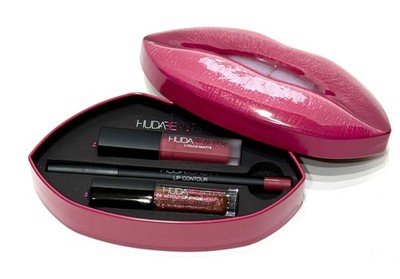 HUDA BEAUTY Contour & Strobe LIP SET  Limited Edition TROPHY WIFE SHAMELESS  NEW