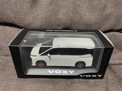Unreleased 90 oxy el Color Sample Minicar White Pearl Crystal Shine [ Shipping]