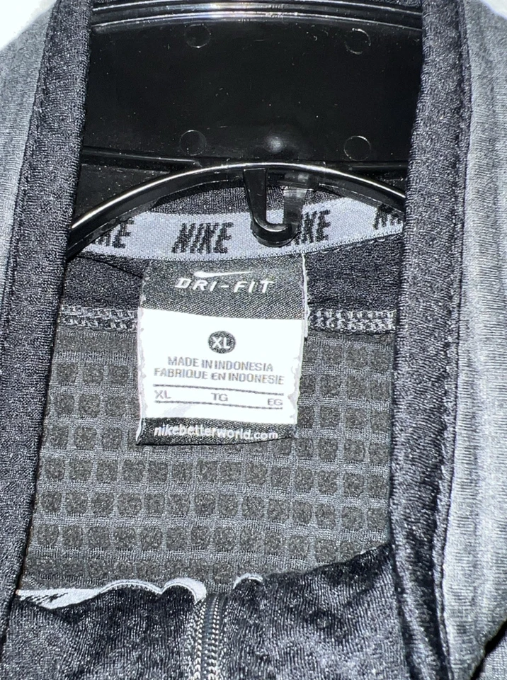 Nike St Louis Blues Dri-Fit Half-Zip Gray&Black Pullover - Preowned - Image 4 of 4