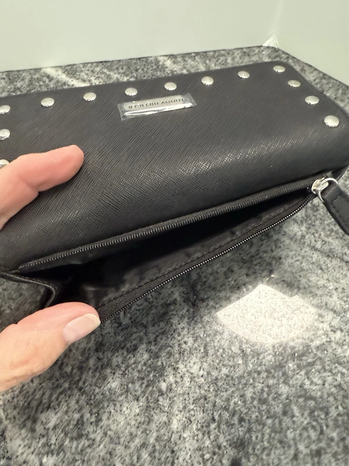 Cartera de chequera continental Tommy Hilfiger Signature tachonada triple negra nueva sin etiquetas Foto 4 de 4