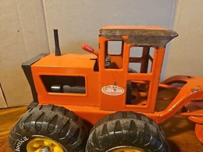 Vintage 1970's Tonka MR-970 On Wheels ORANGE Pressed Steel Toy