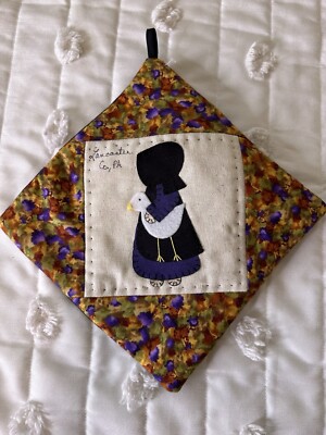 VTG  Handmade Sun Bonnet Sue  Quilted Block  Patchwork Pot Holder  Lancaster Pa